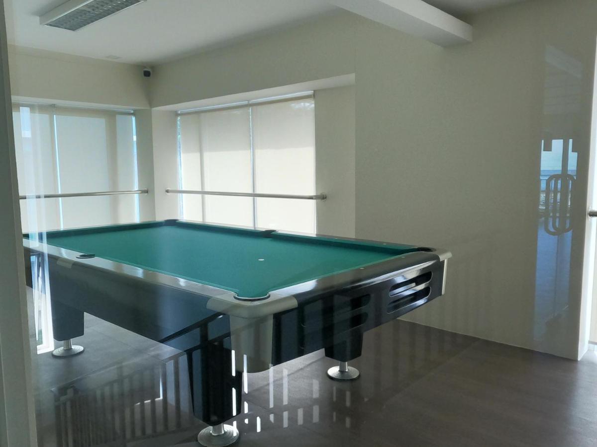 Condotel Dc Marina Spatial Felinvest Dumaguete City Exterior foto